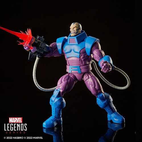 Marvel-Legends-x-men-Apocalypse-carded-1